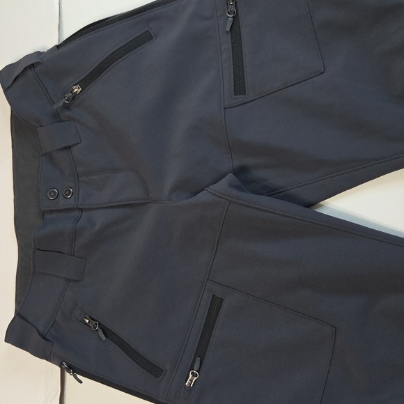 Marmot Womens Charcoal and Black Cargo Pants - Picture 1 of 16